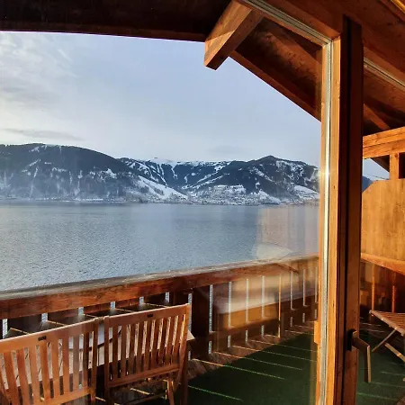 Waterfront Zell Am - Steinbock 滨湖采尔