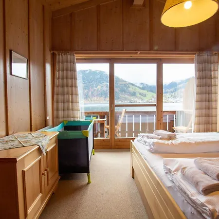 Waterfront Zell Am - Steinbock Apartamento