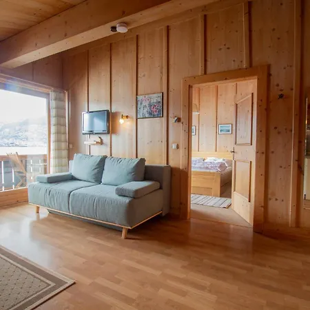 Waterfront Zell Am - Steinbock 滨湖采尔