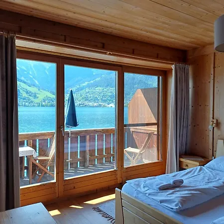 Waterfront Zell Am - Steinbock Целль-ам-Зеє