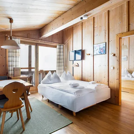Waterfront Zell Am - Steinbock Целль-ам-Зеє